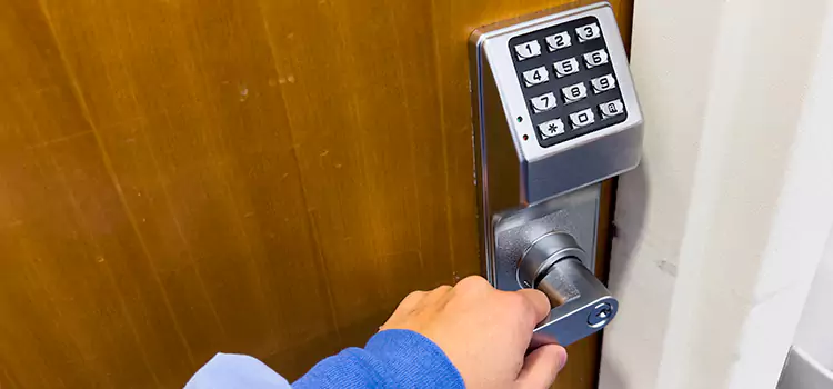 Why Choose Us for Your Keypad Lock Needs in Starkville, MS?